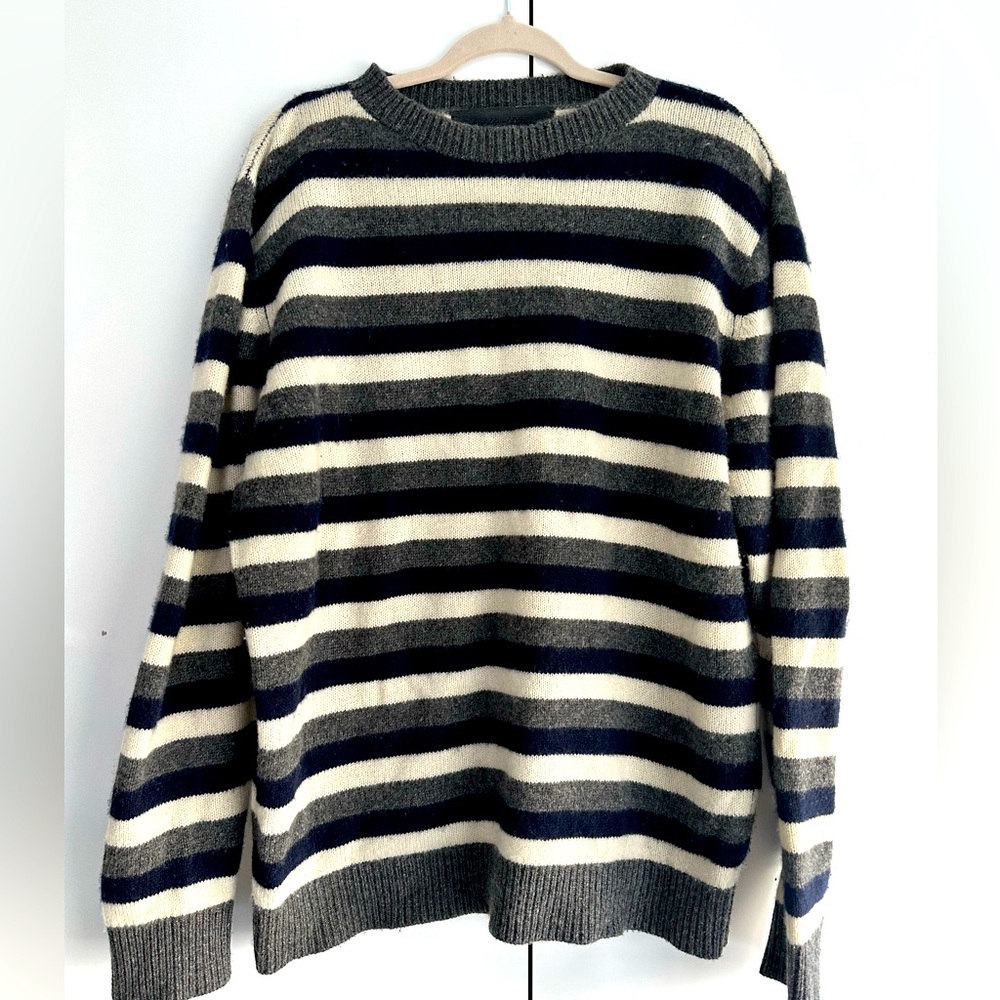 Elder Statesman Men’s Cashmere Sweater. XL